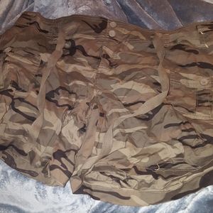 Very cute camo,short shorts!